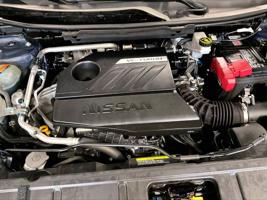Used 2023 Blue Nissan S image 33