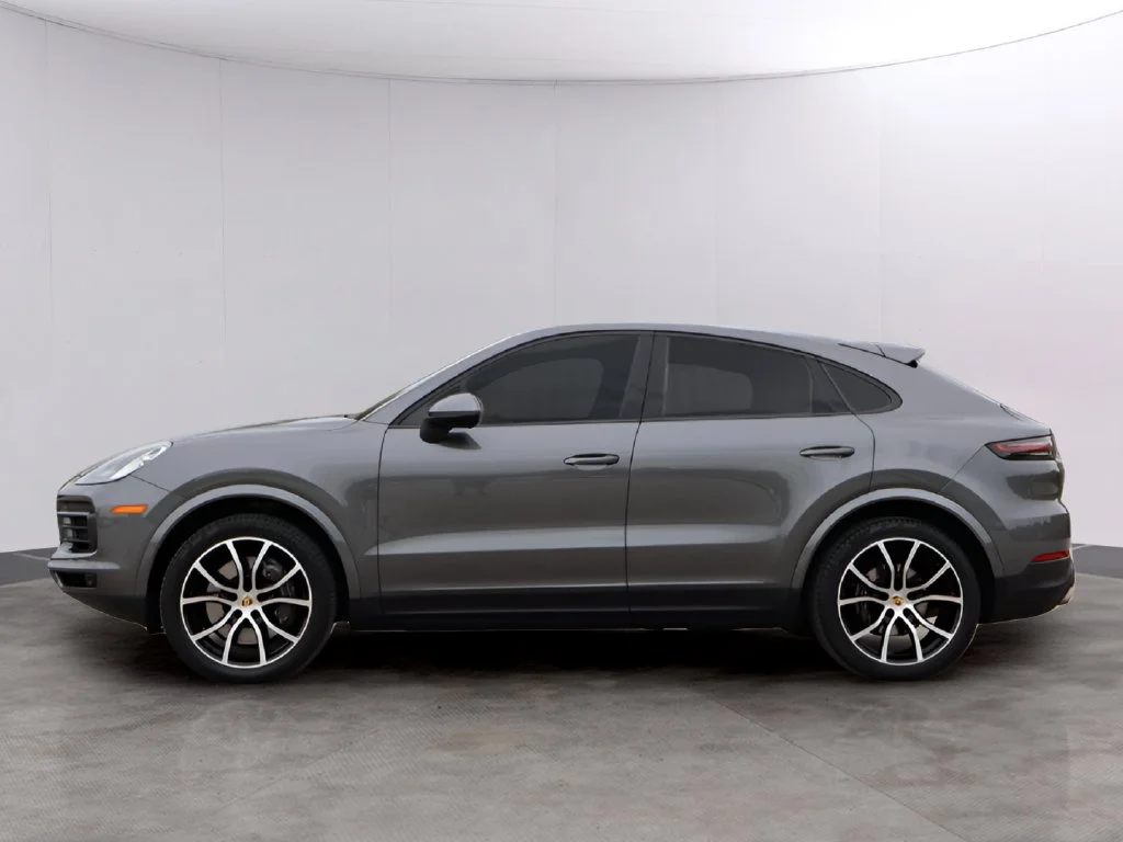 Used 2021 Porsche Cayenne Coupe Base with VIN WP1BA2AY6MDA40344 for sale in Kansas City