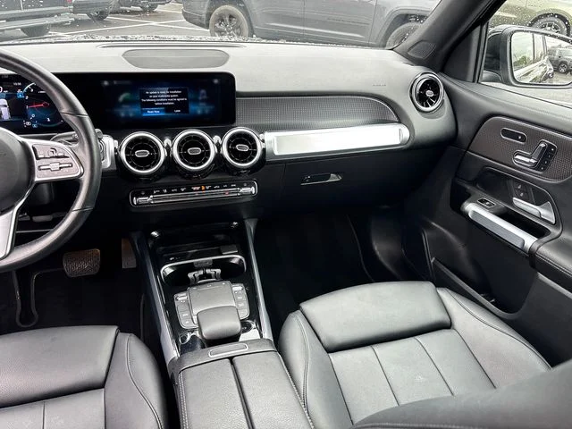 Used 2023 White Mercedes-Benz GLB 250 image 11
