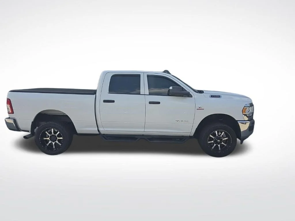 Used 2021 White Ram Tradesman image 2