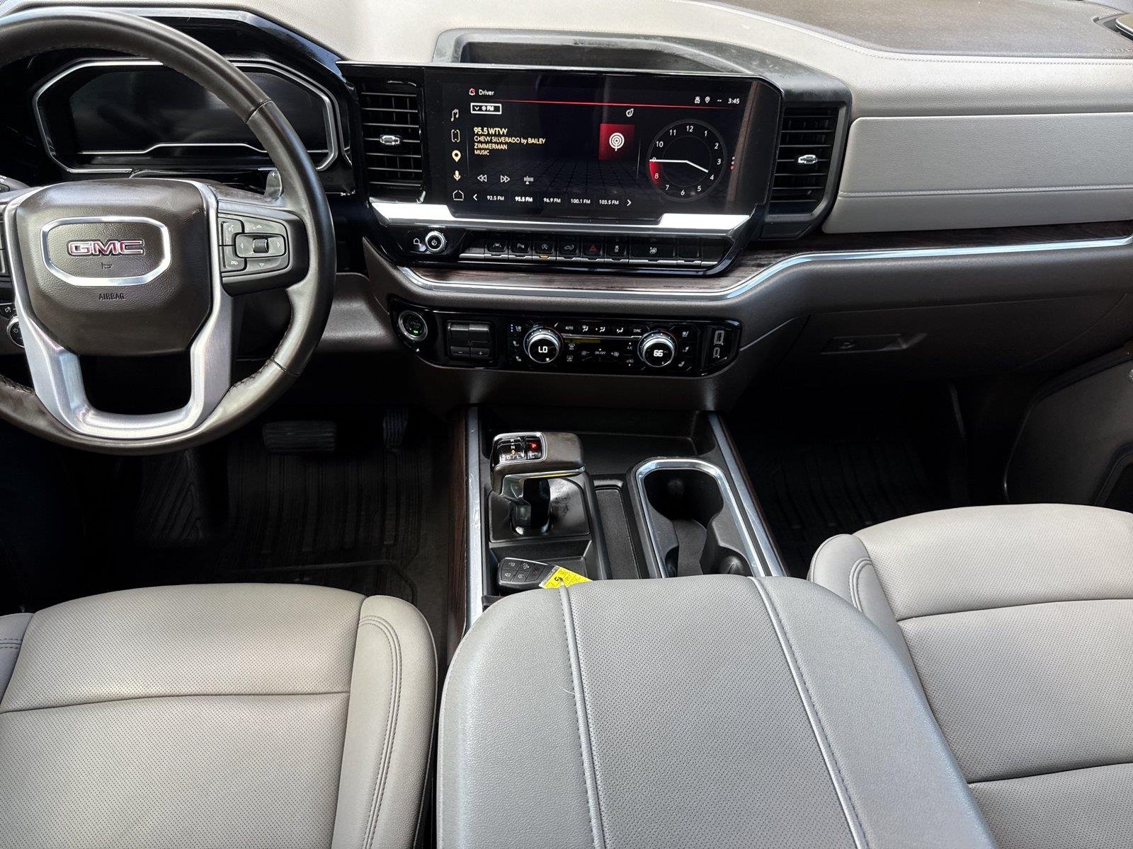 Used 2024 White Frost Tricoat GMC SLT image 15