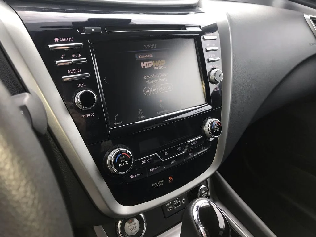 Used 2024 Gray Nissan SV image 16