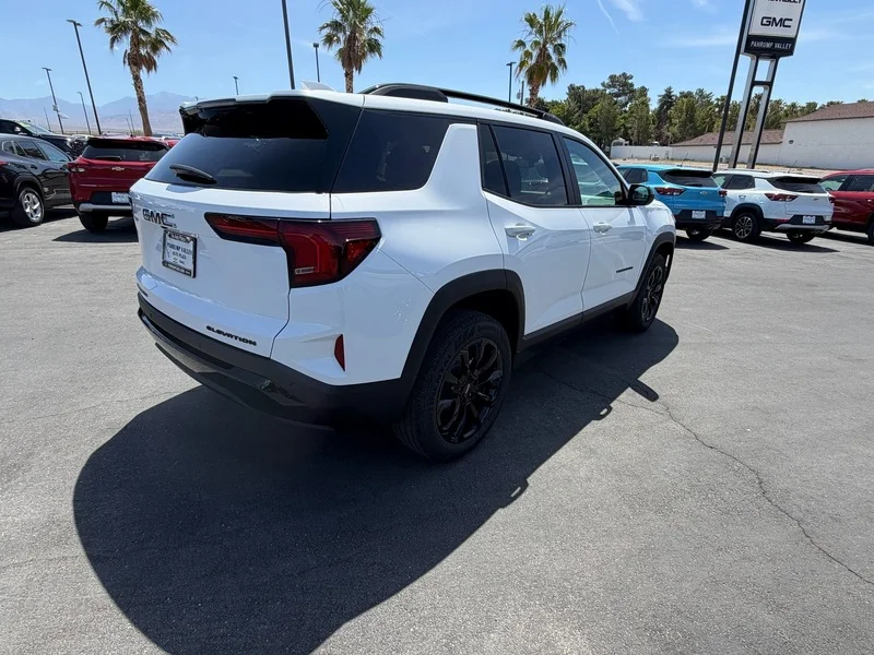 New 2026 Summit White GMC Elevation image 3