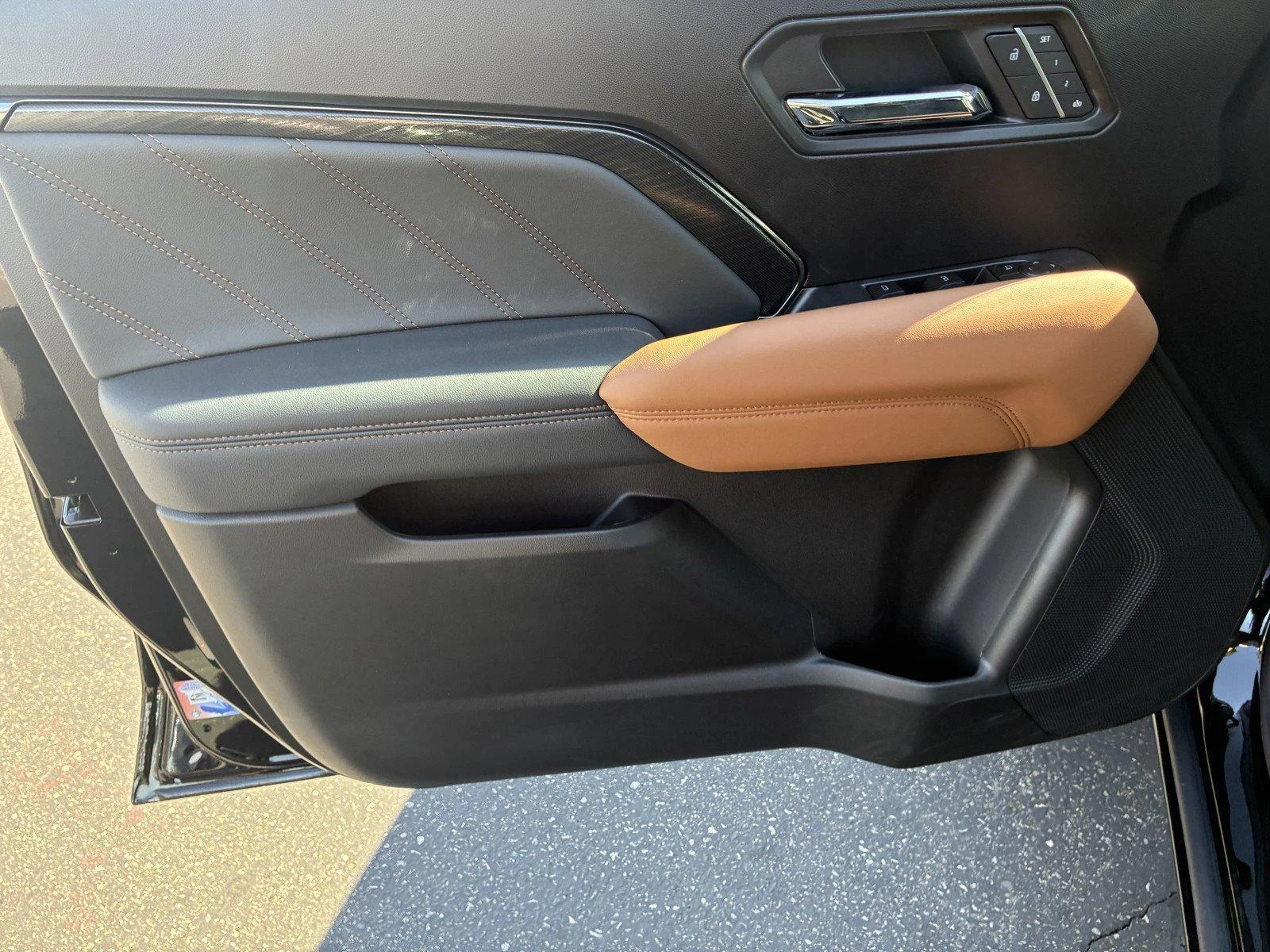 2026 GMC Canyon AT4 - Photo 18