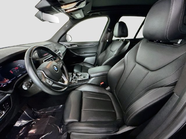 Used 2024 Black Sapphire Metallic BMW sDrive30i image 18