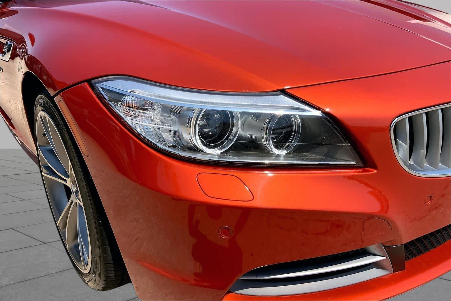 Used 2014 Valencia Orange Metallic BMW sDrive35i image 26