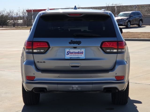 Used 2019 Silver Jeep Overland image 7