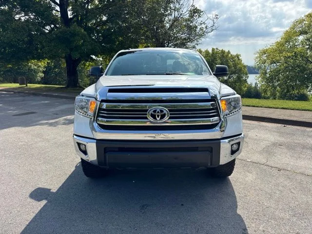 Used 2017 White Toyota SR5 image 2