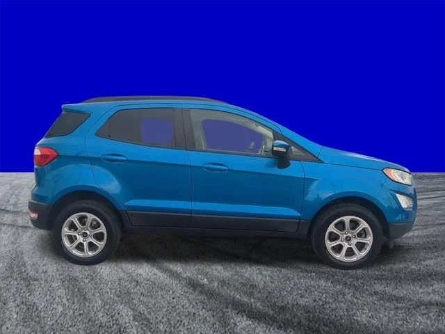 Used 2019 Blue Candy Ford SE image 3