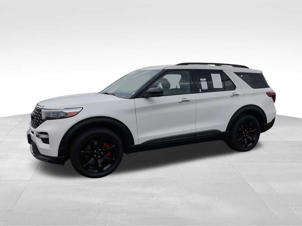 Used 2022 White Ford ST image 4