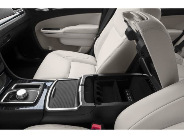 Used 2015 Bright White Clearcoat Chrysler Limited image 21