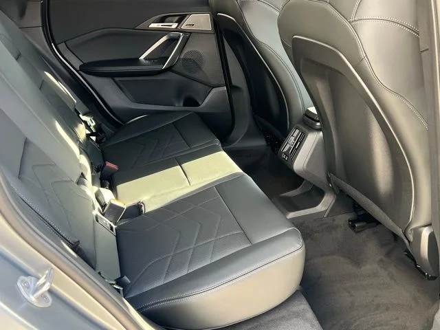 2026 BMW X1 M35i - Photo 25