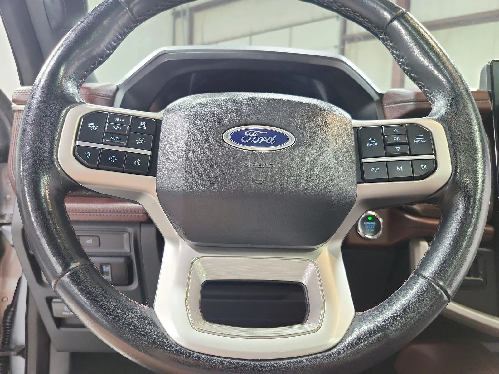 Used 2024 Silver Ford Limited image 26