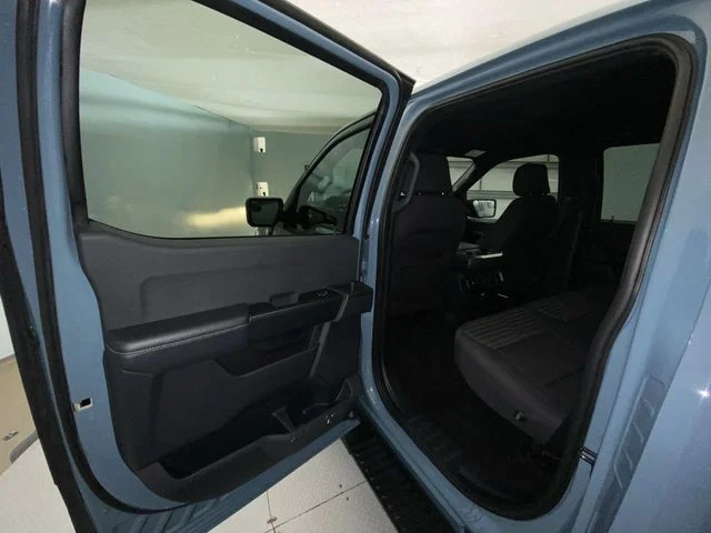 Used 2023 Blue Ford XL image 22