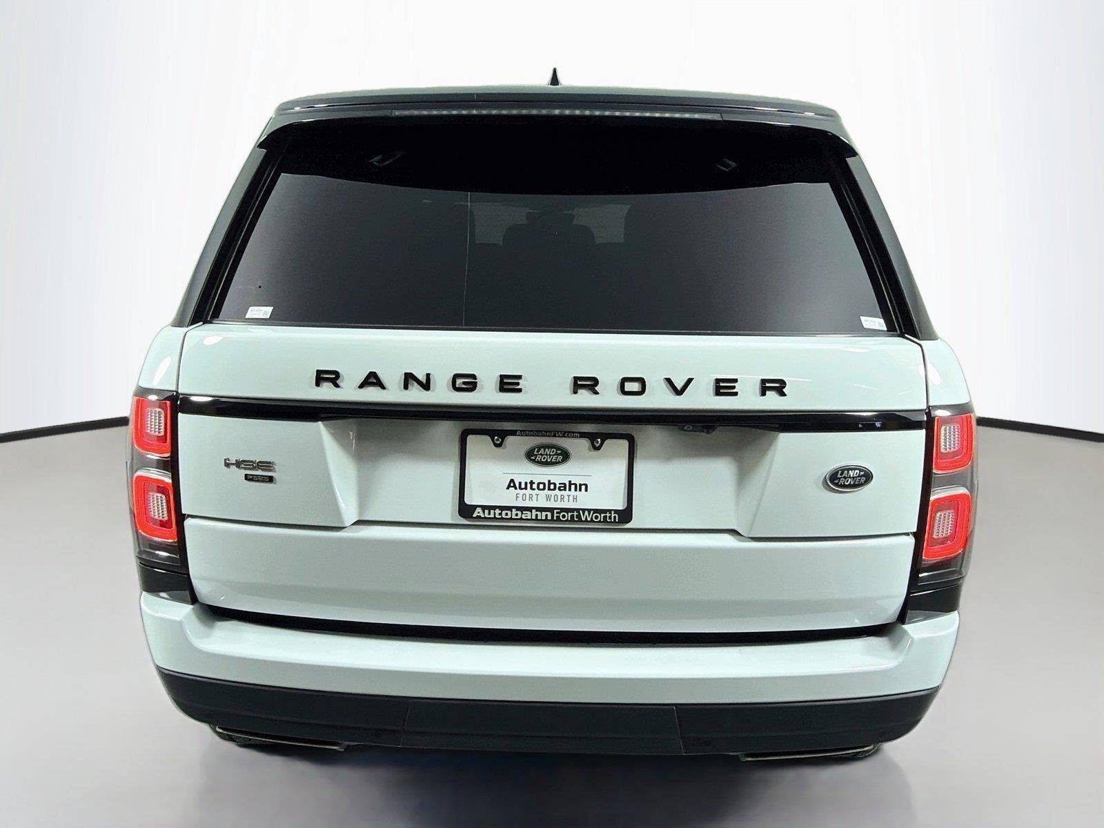 Used 2021 Fuji White Land Rover P525 V8 Westminster image 6