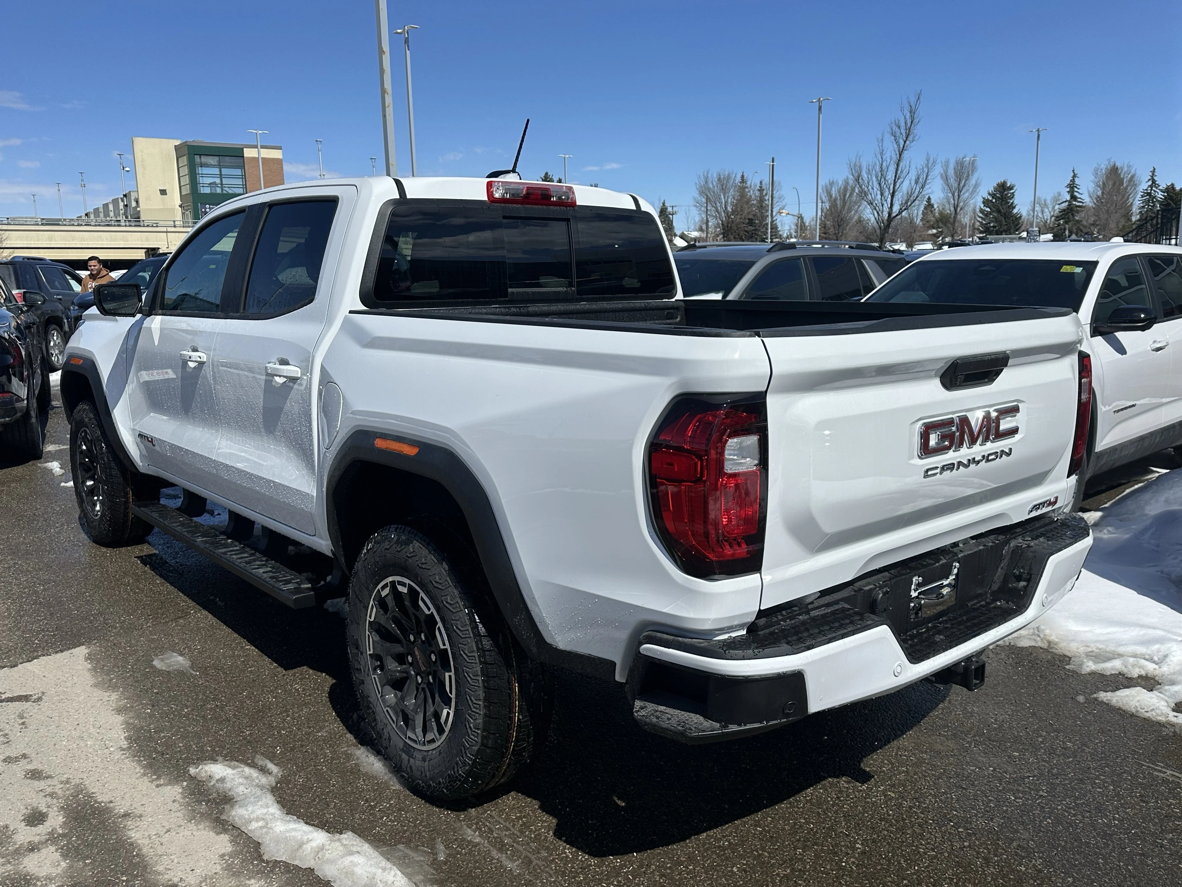 New 2026 Summit White GMC AT4 image 4