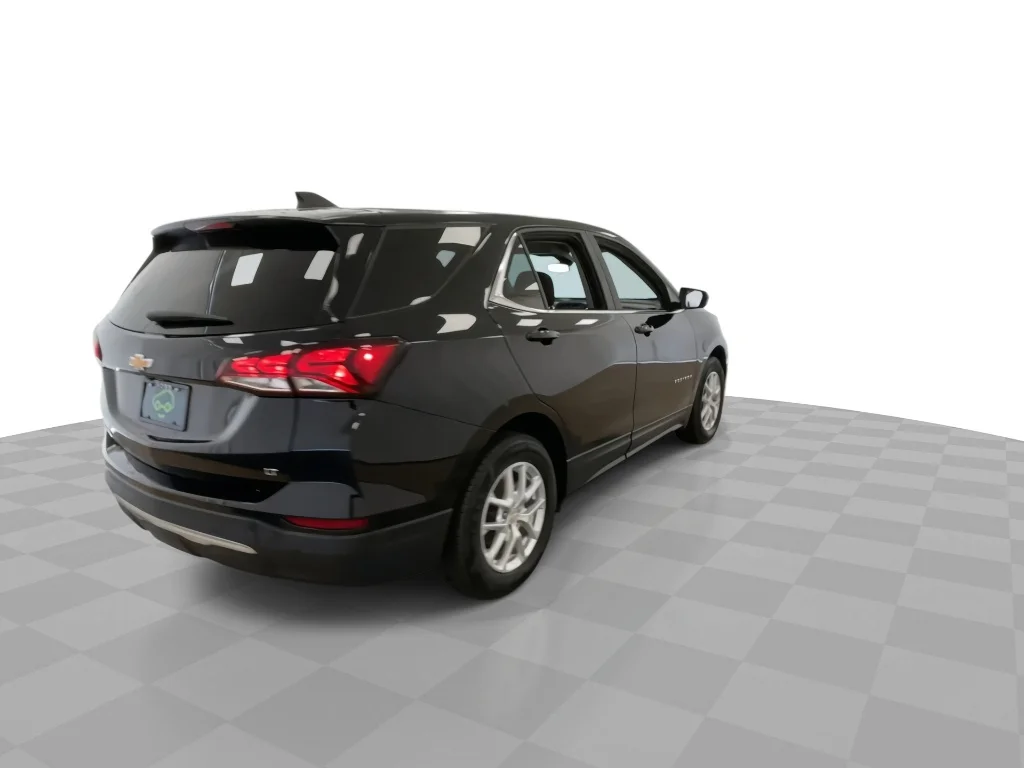 Used 2024 Mosaic Black Metallic Chevrolet LT image 9