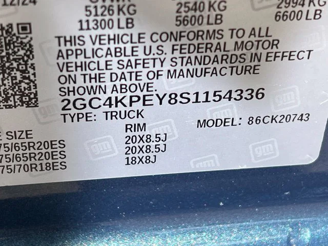 Used 2025 Lakeshore Blue Metallic Chevrolet LTZ image 16