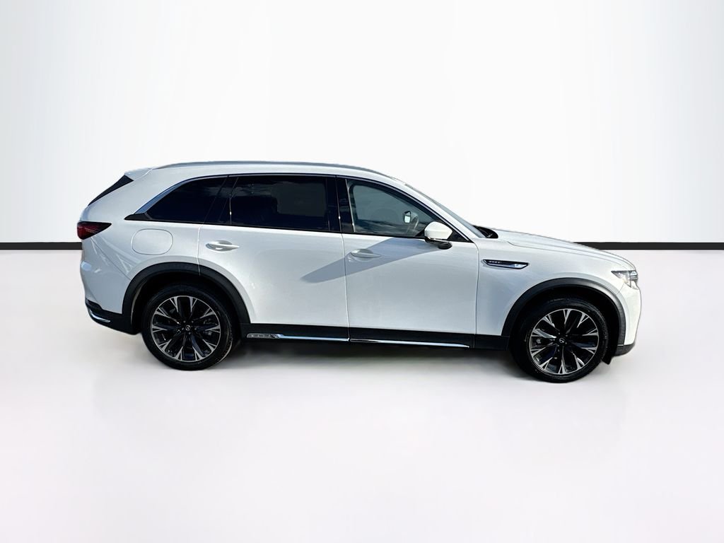 Used 2024 White Mazda Premium image 8