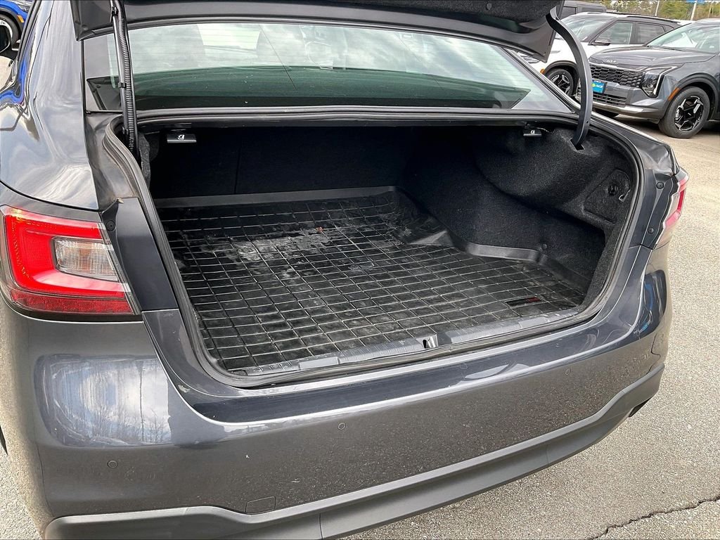 Used 2024 Magnetite Gray Metallic Subaru Limited image 34