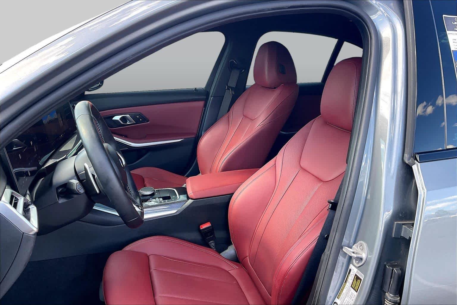 Used 2025 Skyscraper Grey Metallic BMW M340i xDrive image 8