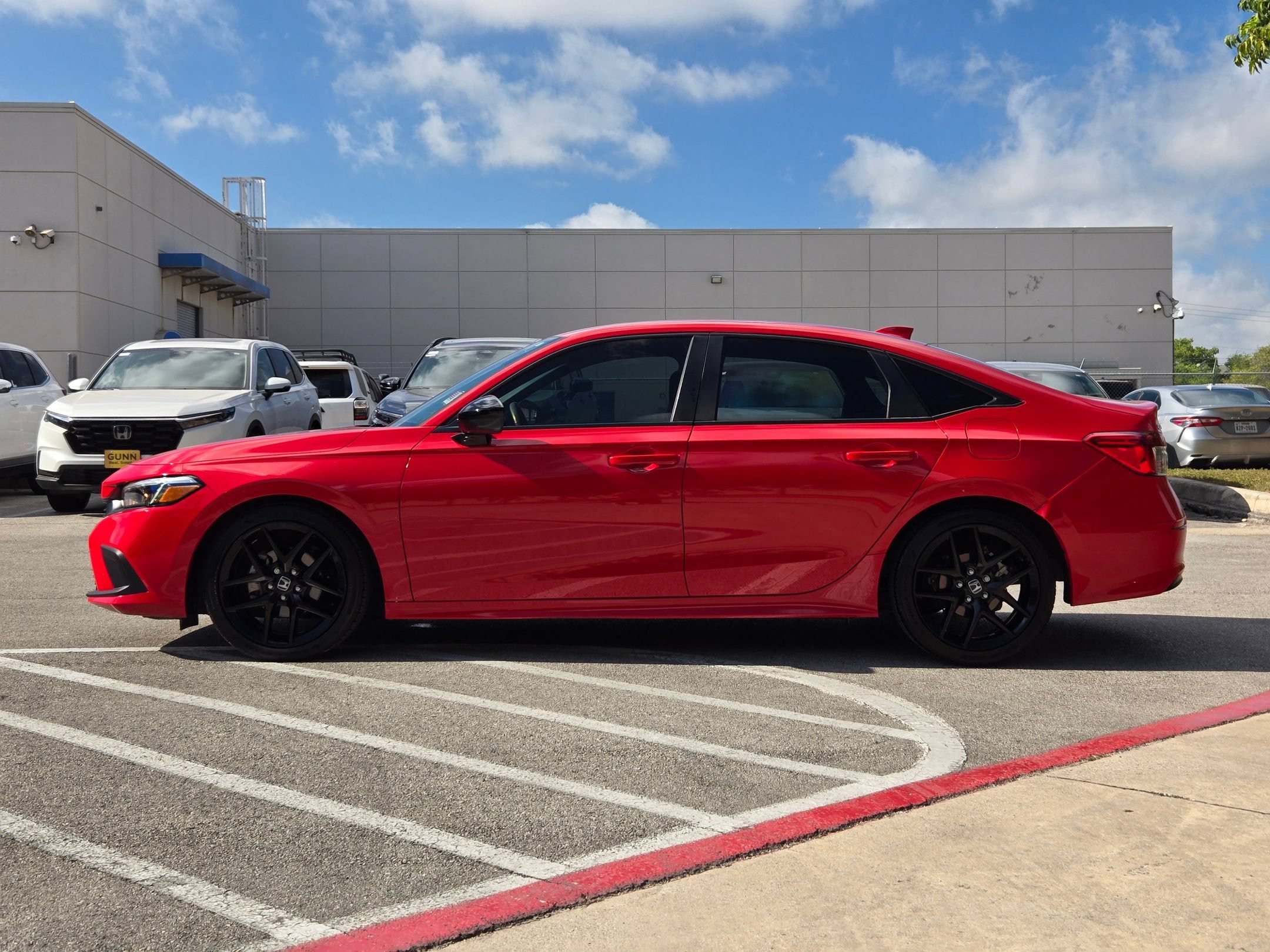 Used 2024 Rallye Red Honda Sport image 2
