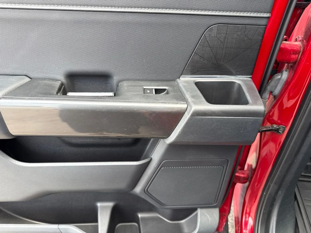 Used 2022 Rapid Red Metallic Tinted Clearcoat Ford XLT image 33