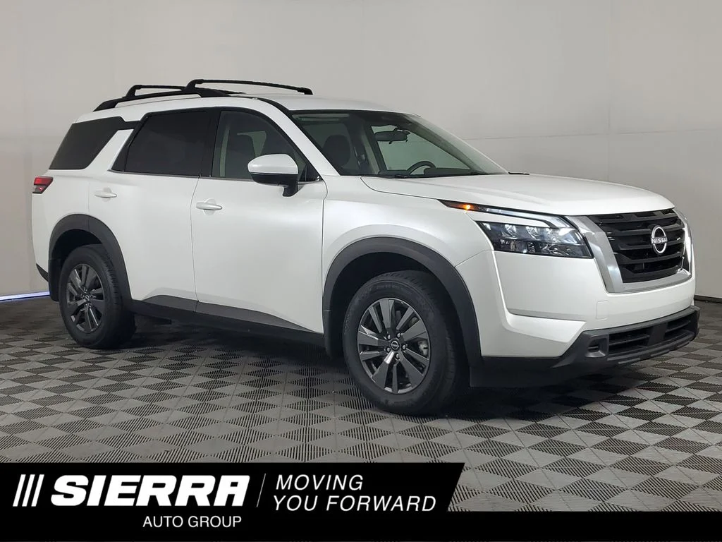 2025 Nissan Pathfinder SV 2WD's photo