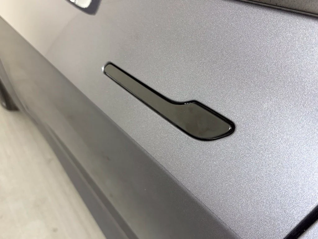 Used 2023 Black Tesla Base image 12