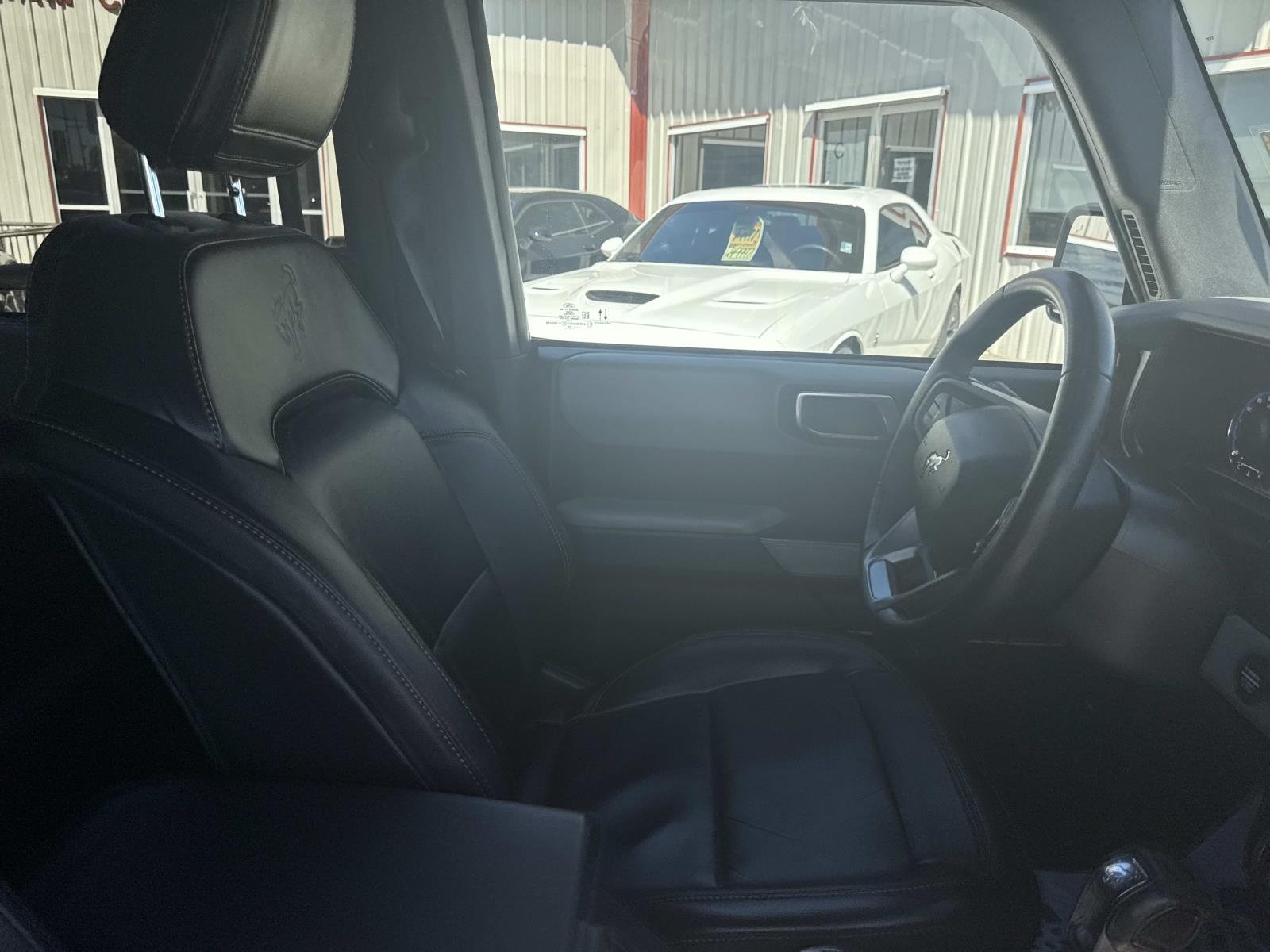 Used 2023 Shadow Black Ford Badlands image 10
