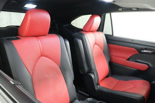 Certified Used 2021 MIDNIGHT BLACK METALLIC Toyota  image 43