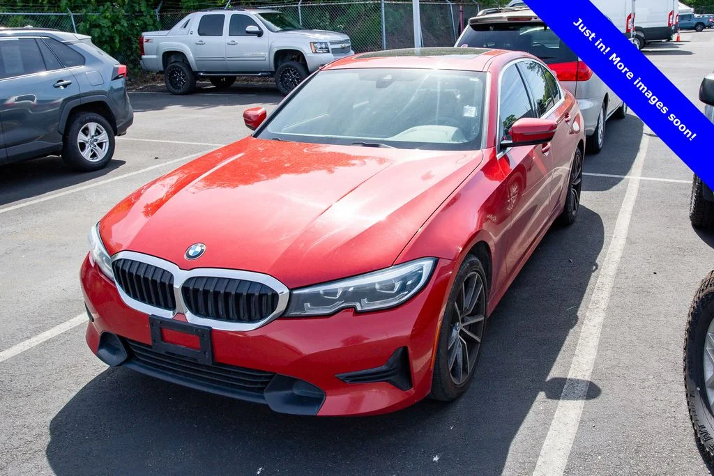 2020 BMW 3 Series 330i xDrive Sedan's photo