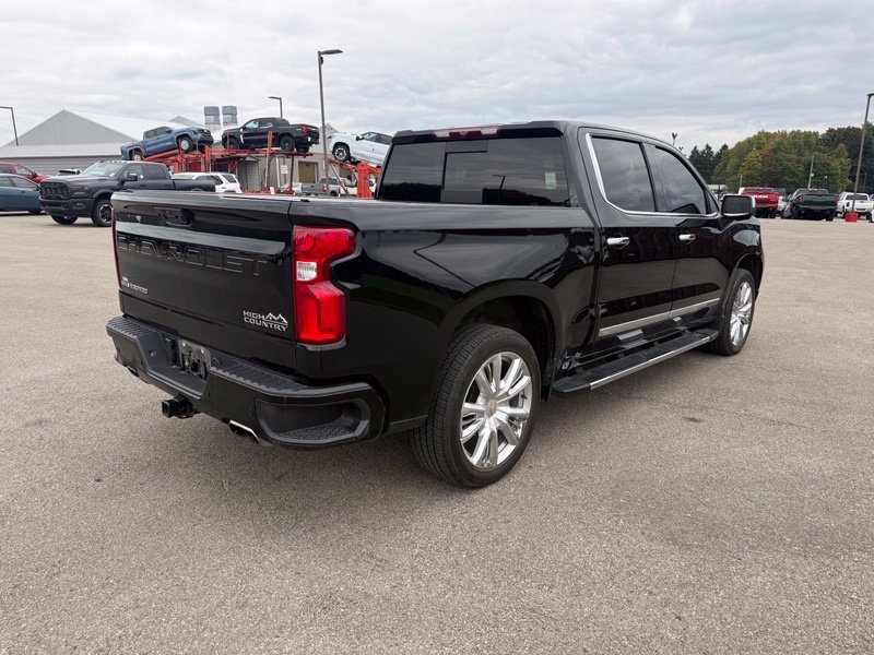 Used 2022 Black Chevrolet High Country image 18