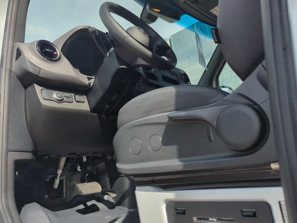 2025 Mercedes-Benz Sprinter Cargo Van Base - Photo 17