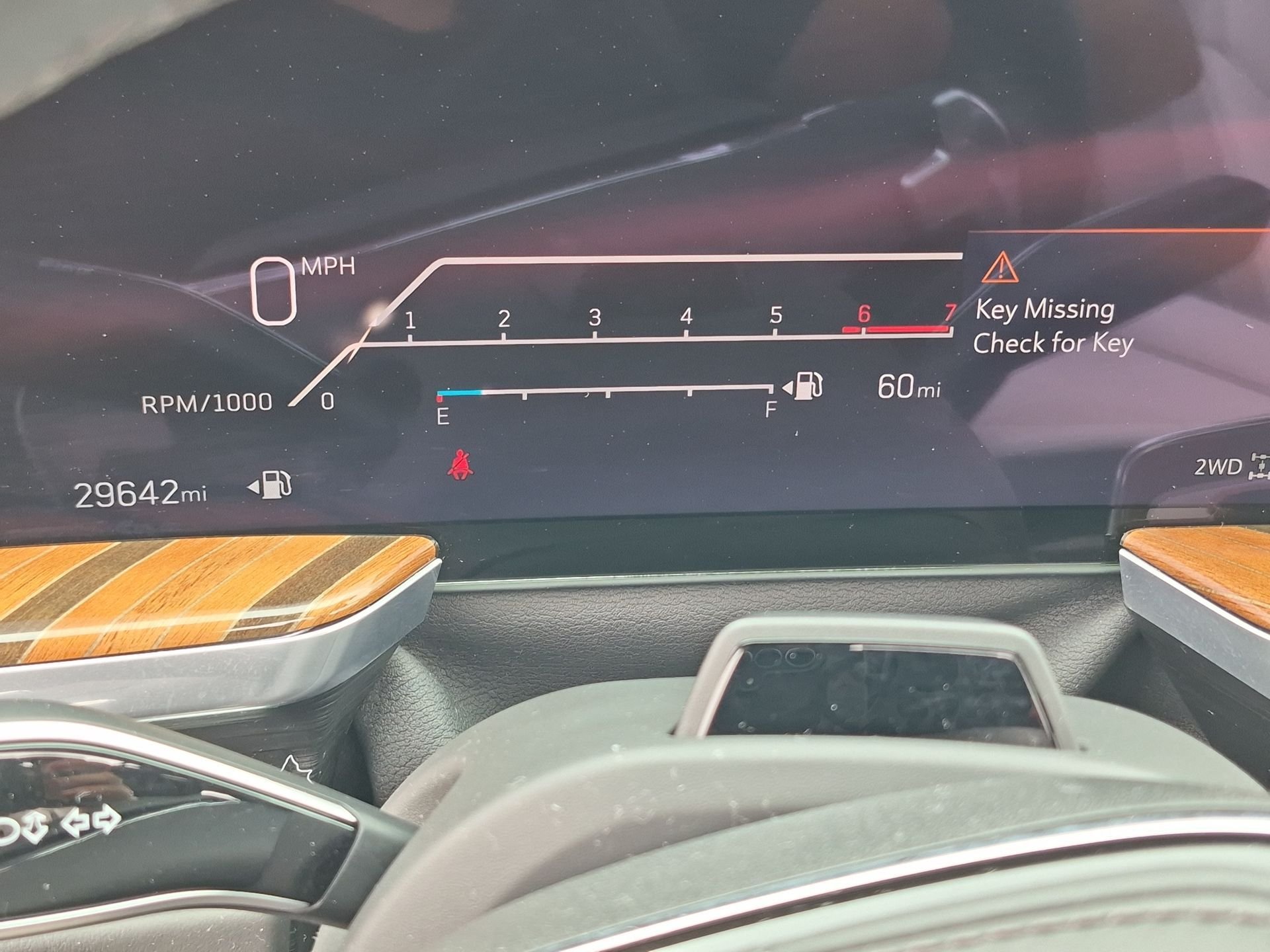 Used 2025 Silver Cadillac Sport Platinum image 12