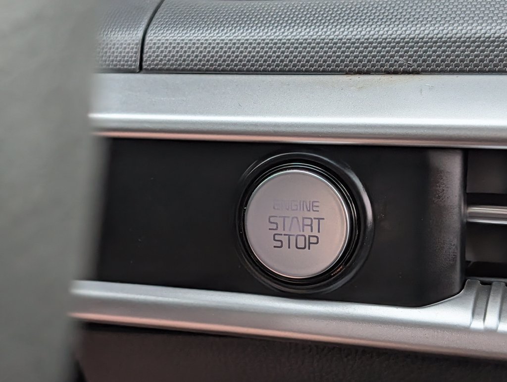 2021 Kia K5 LXS - Photo 26