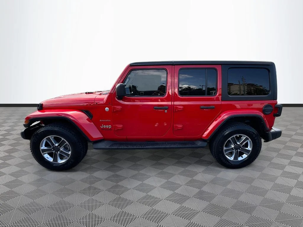 Used 2022 Red Jeep Unlimited Sahara image 9