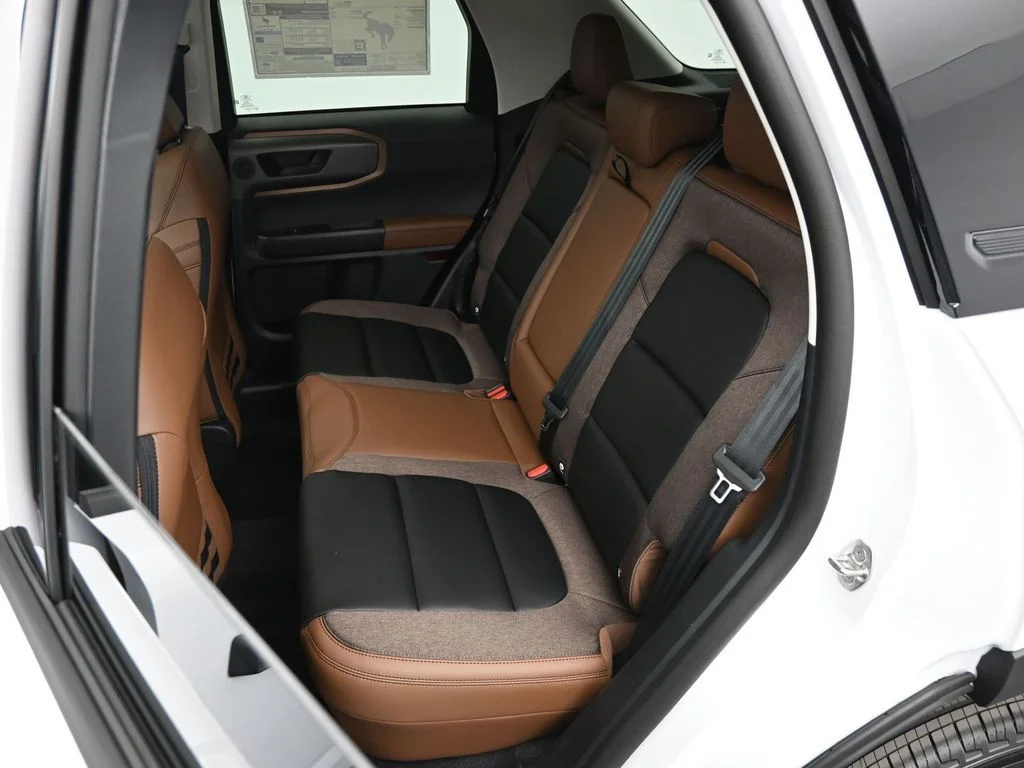 New 2026 Oxford White Ford Outer Banks image 24