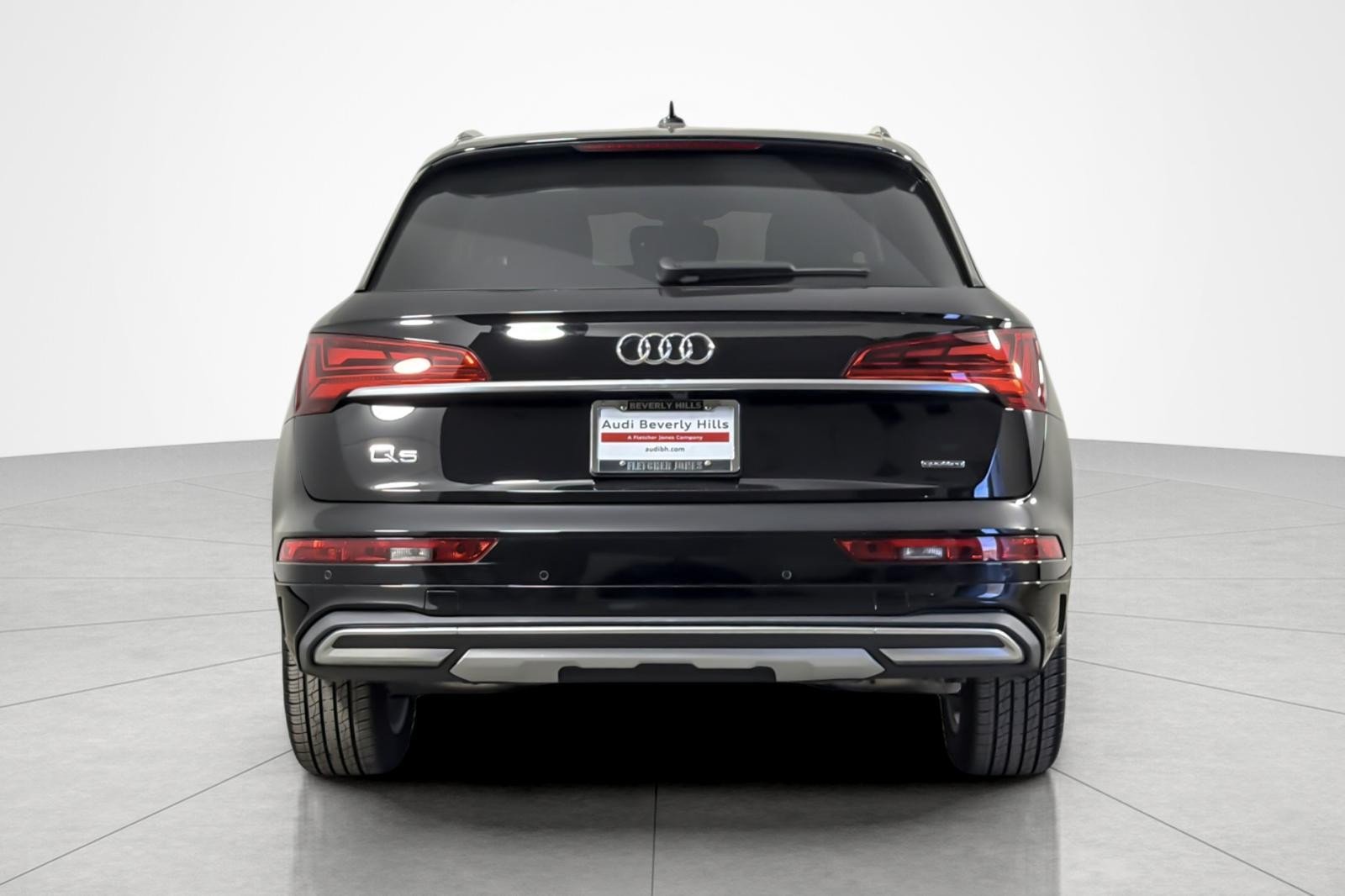 Used 2023 Brilliant Black Audi Premium Plus 40 TFSI quattro image 4