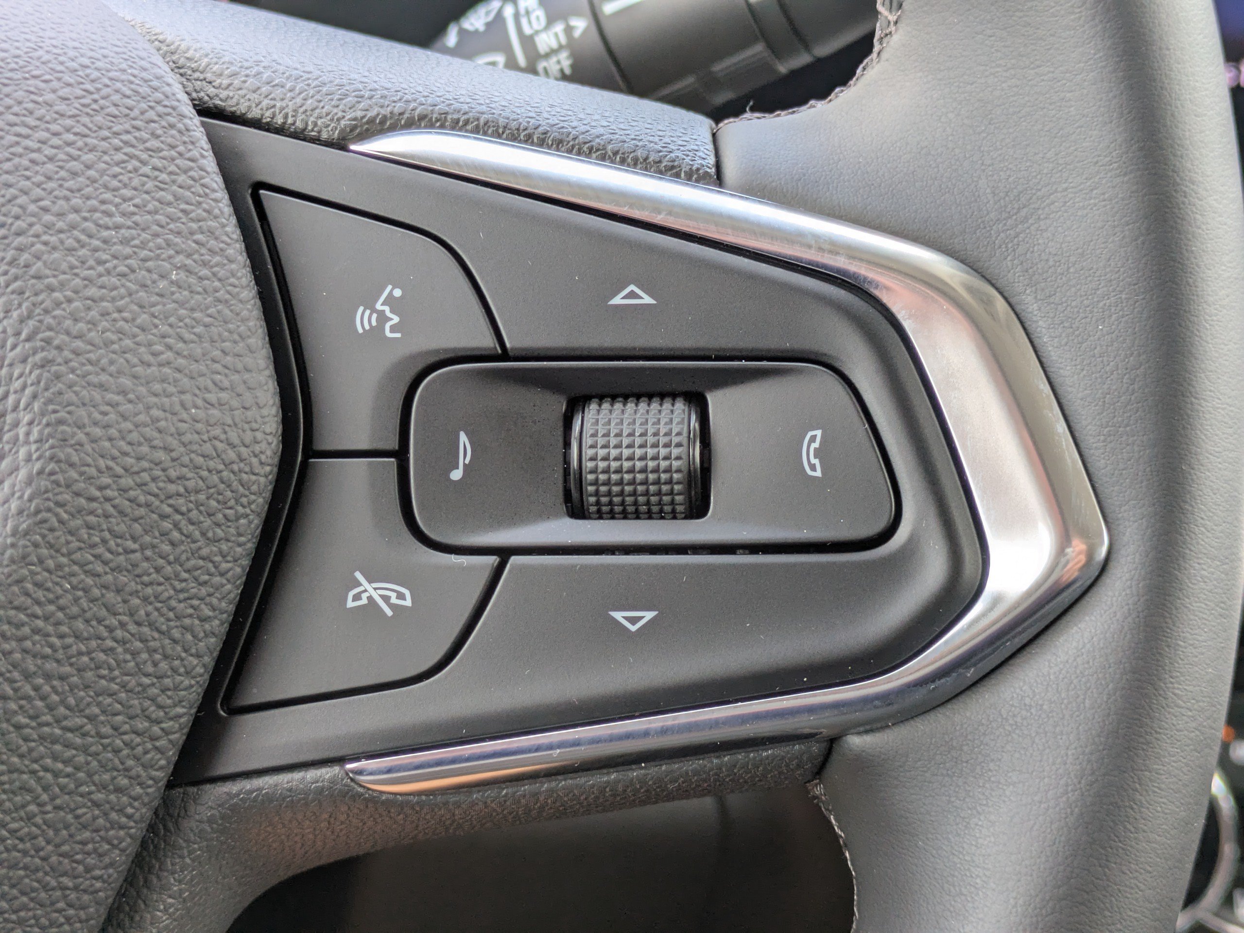2026 Chevrolet Trax Activ - Photo 25