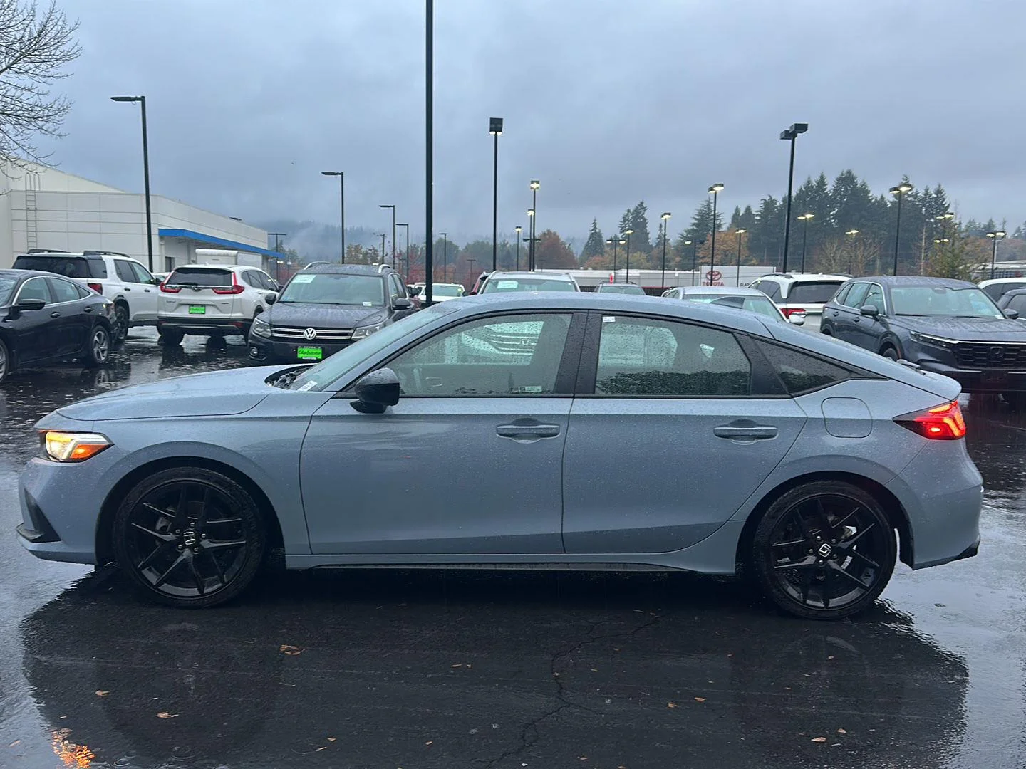 Used 2024 Sonic Gray Pearl Honda Sport image 2