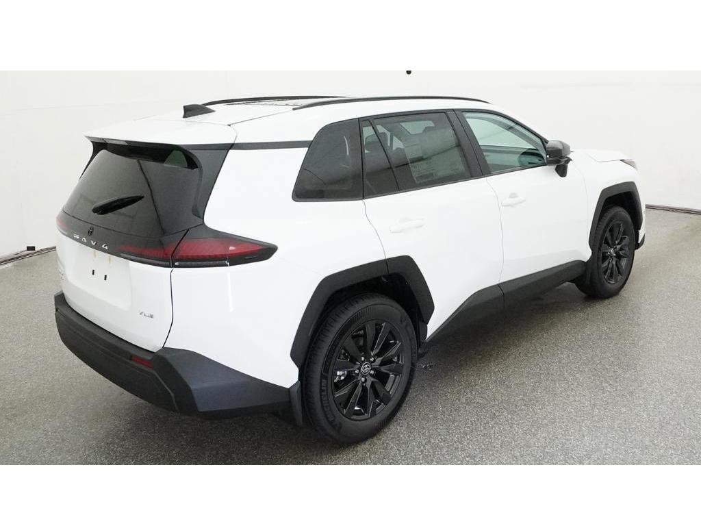 New 2026 Ice Toyota XLE Premium image 9