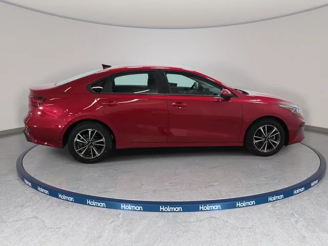 Certified Used 2024 Currant Red Kia LXS image 5
