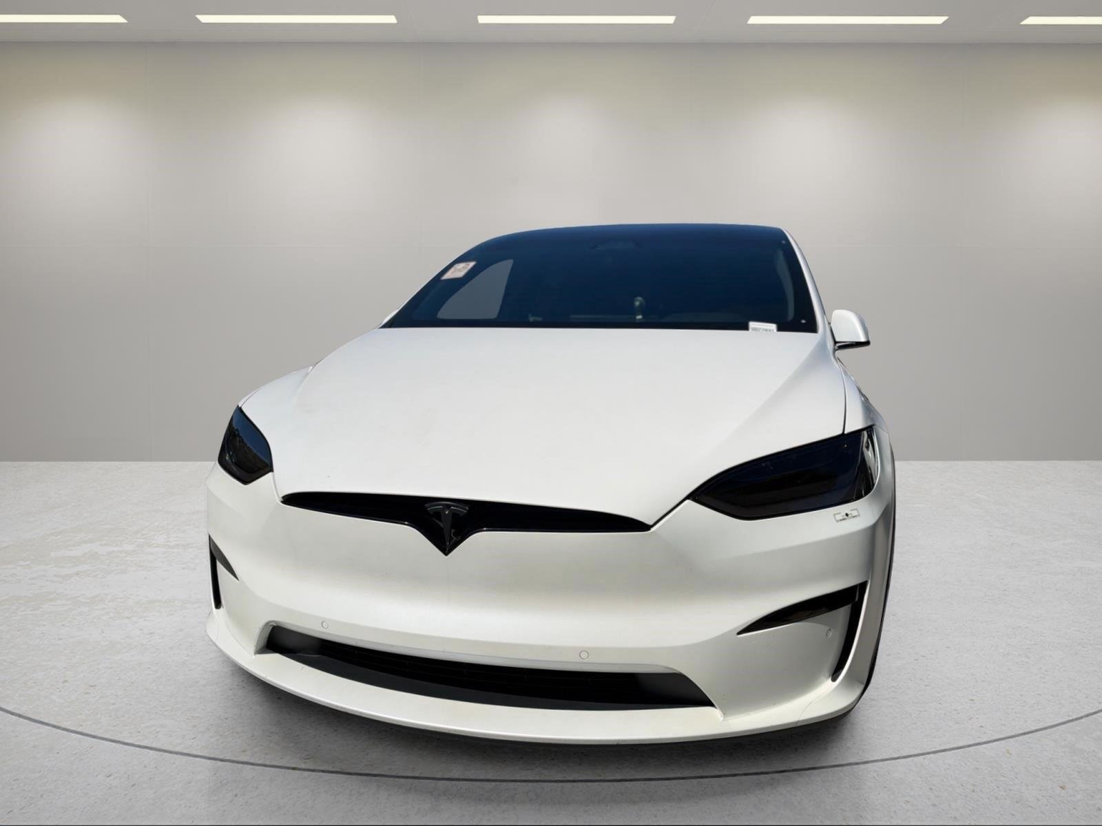 Used 2022 Pearl White Multi-Coat Tesla Plaid image 4
