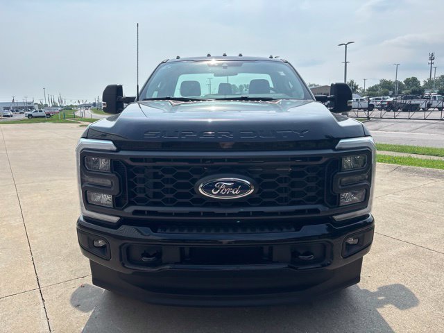 2026 Ford F-350 Super Duty XL - Photo 35
