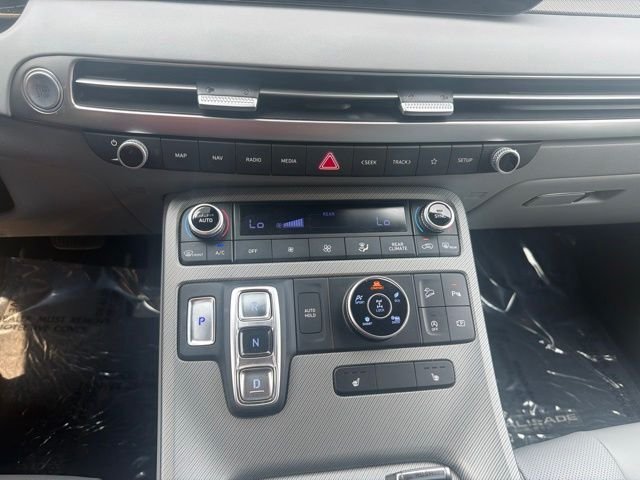 Certified Used 2024 Black Hyundai SEL image 19