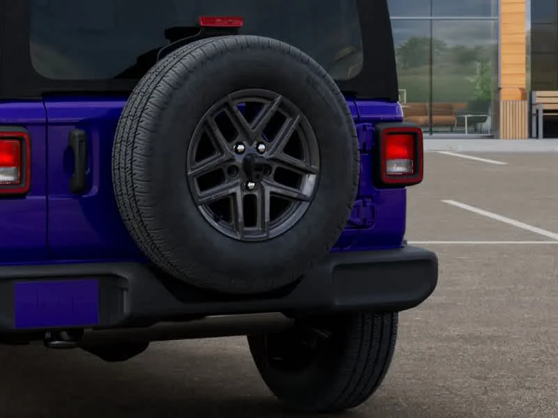 New 2026 Reign Jeep Sport image 13