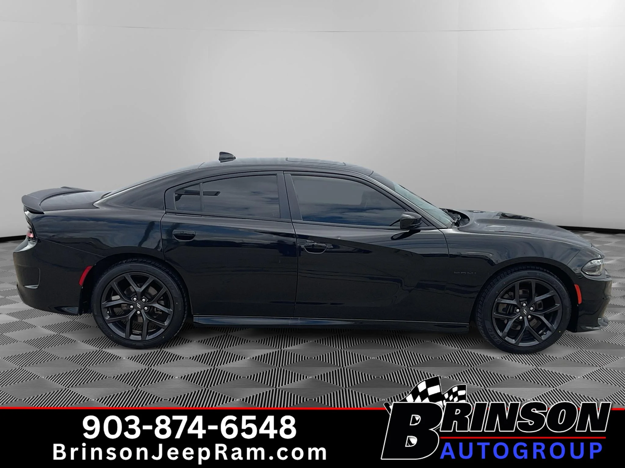 Used 2022 Pitch Black Clearcoat Dodge R/T image 8