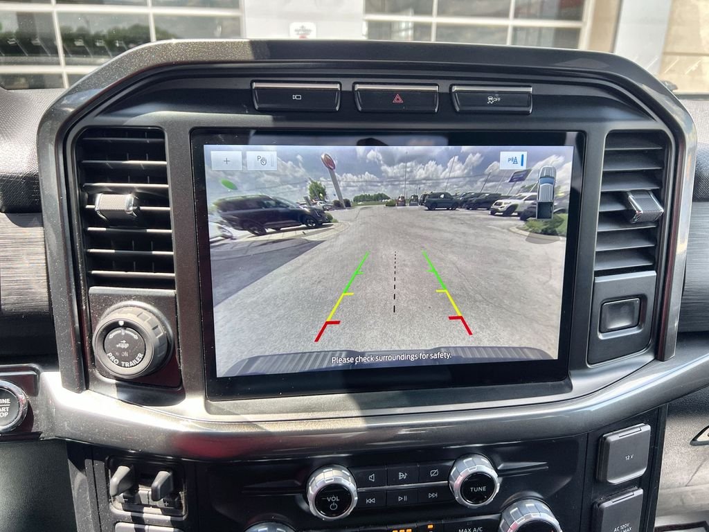 Used 2023 White Ford XLT image 17