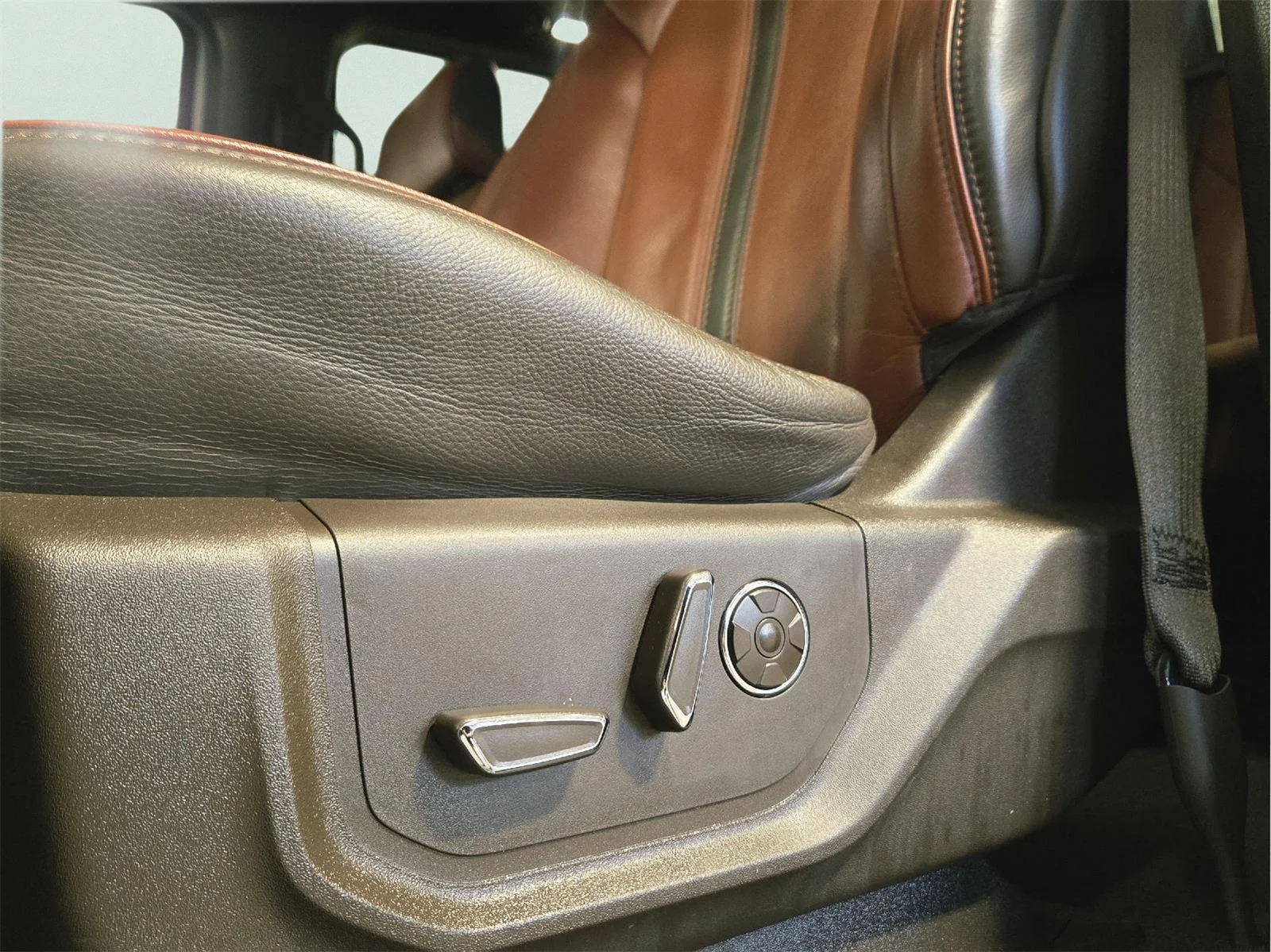 Used 2022 Star White Metallic Tri-Coat Ford King Ranch image 13